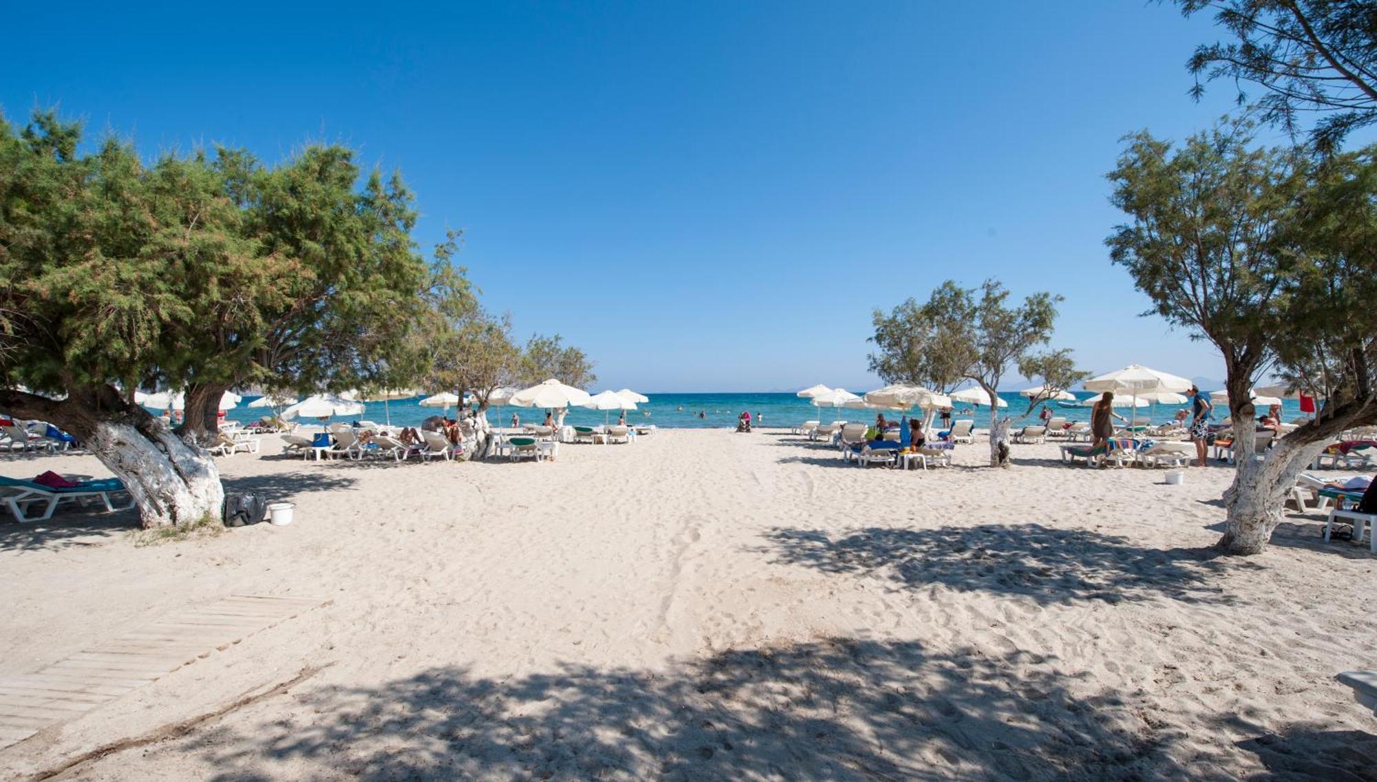 Tigaki Beach Hotel Exterior foto